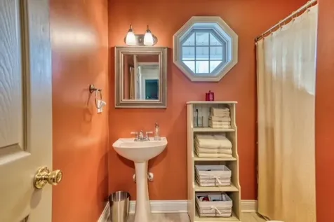 205 Williams Greenville KY 42345