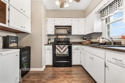 159 Watkins Drive Auburn KY 42206