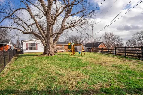 159 Watkins Drive Auburn KY 42206