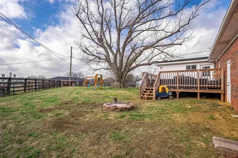 159 Watkins Drive Auburn KY 42206