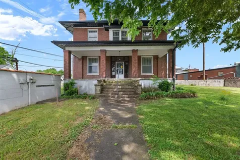 108 N Court Street Scottsville KY 42164