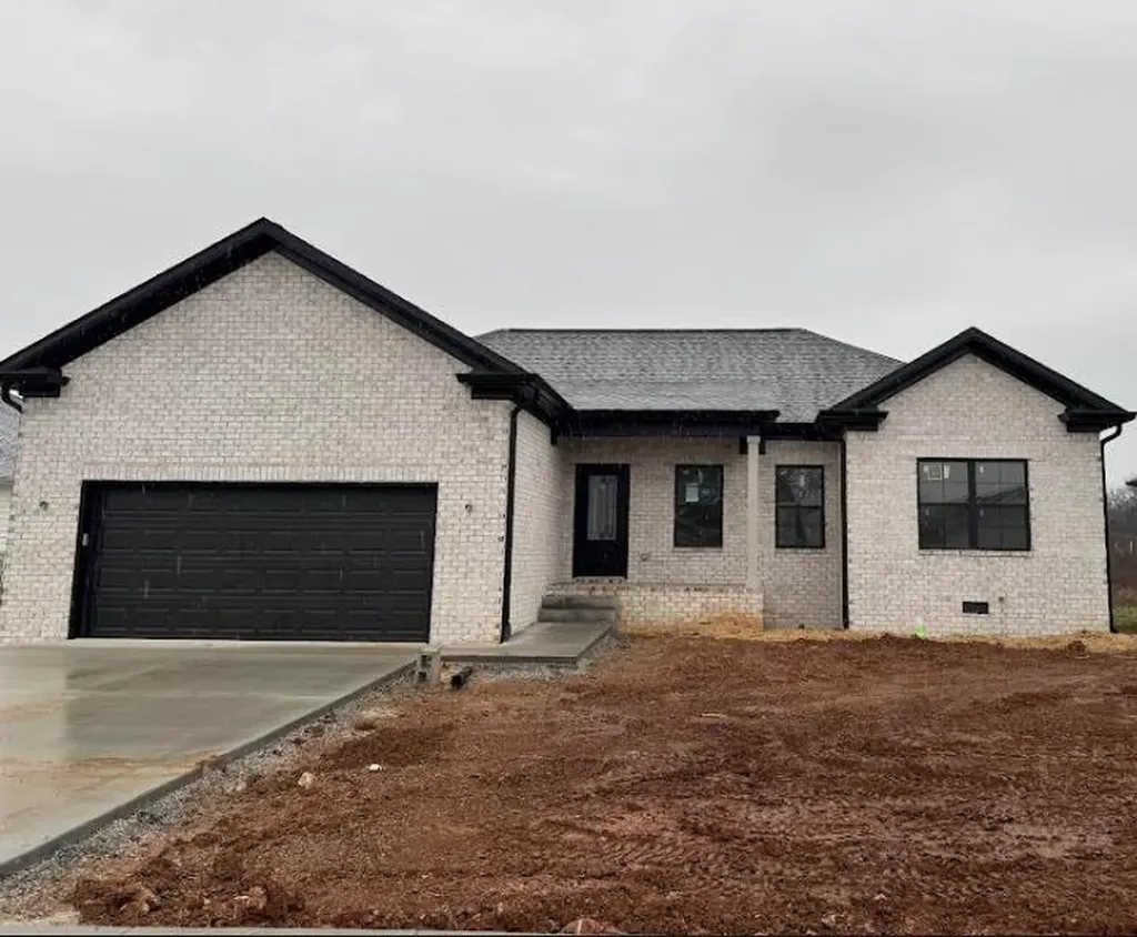 2661 Cedrus Avenue Bowling Green KY 42101