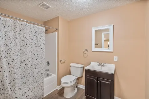 720 Glen Lily Road Bowling Green KY 42101