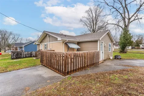 720 Glen Lily Road Bowling Green KY 42101