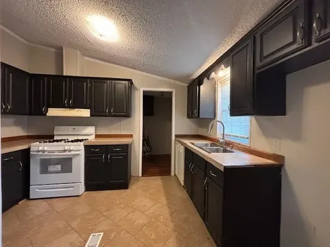 1305 W Reservoir Avenue Central City KY 42330