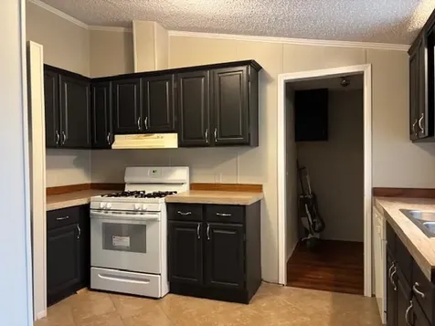 1305 W Reservoir Avenue Central City KY 42330
