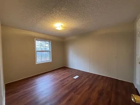 1305 W Reservoir Avenue Central City KY 42330