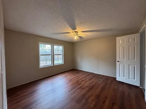 1305 W Reservoir Avenue Central City KY 42330