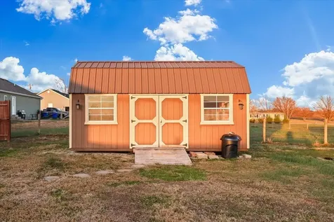 1177 Browning Road Auburn KY 42206