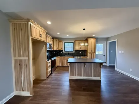 6845 Dripping Springs Road Smiths Grove KY 42171