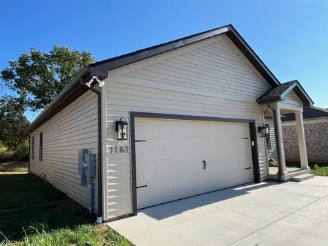 1161 Shallowford Street Bowling Green KY 42102