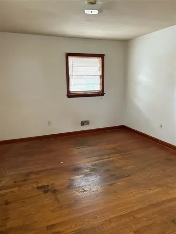 749 Sherwood Drive Bowling Green KY 42103