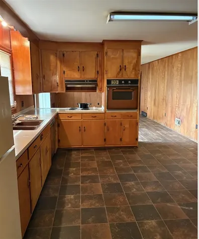 749 Sherwood Drive Bowling Green KY 42103