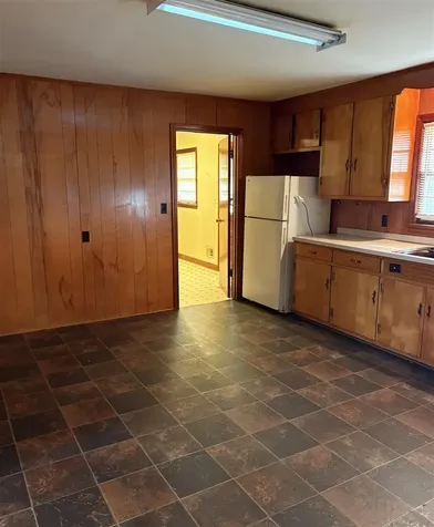 749 Sherwood Drive Bowling Green KY 42103