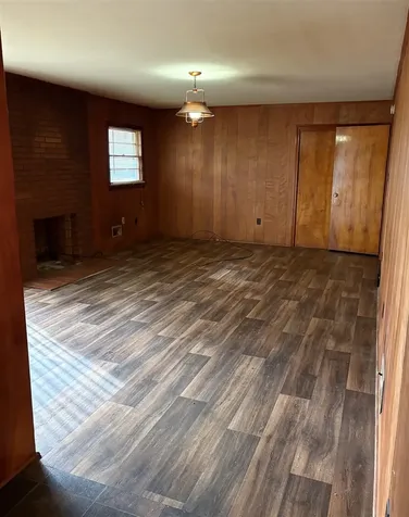 749 Sherwood Drive Bowling Green KY 42103