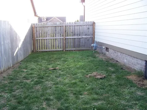 3288 Shady Oak Court Bowling Green KY 42101