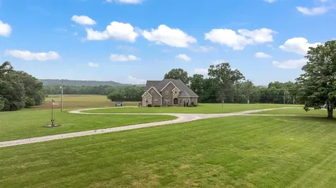 12231 Lewisburg Road Lewisburg KY 42256