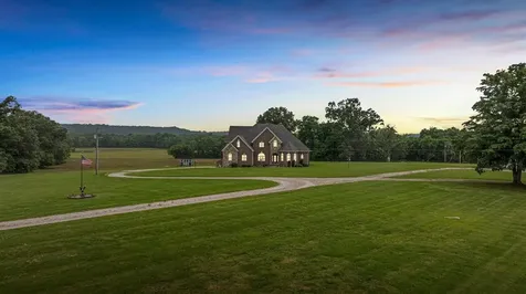 12231 Lewisburg Road Lewisburg KY 42256
