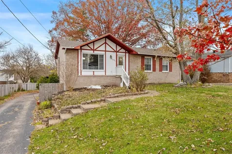 221 Whispering Hills Boulevard Bowling Green KY 42104