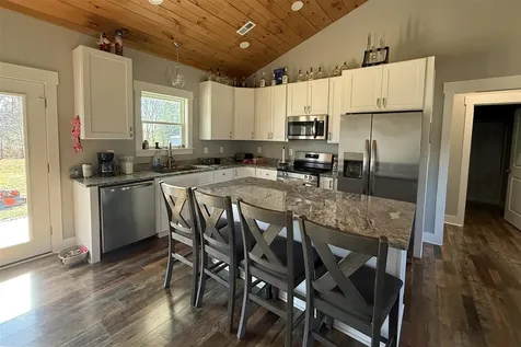 5550 Brownsford Road Scottsville KY 42164