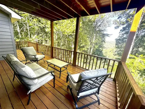 529 Cliffside Drive Russell Springs KY 42642