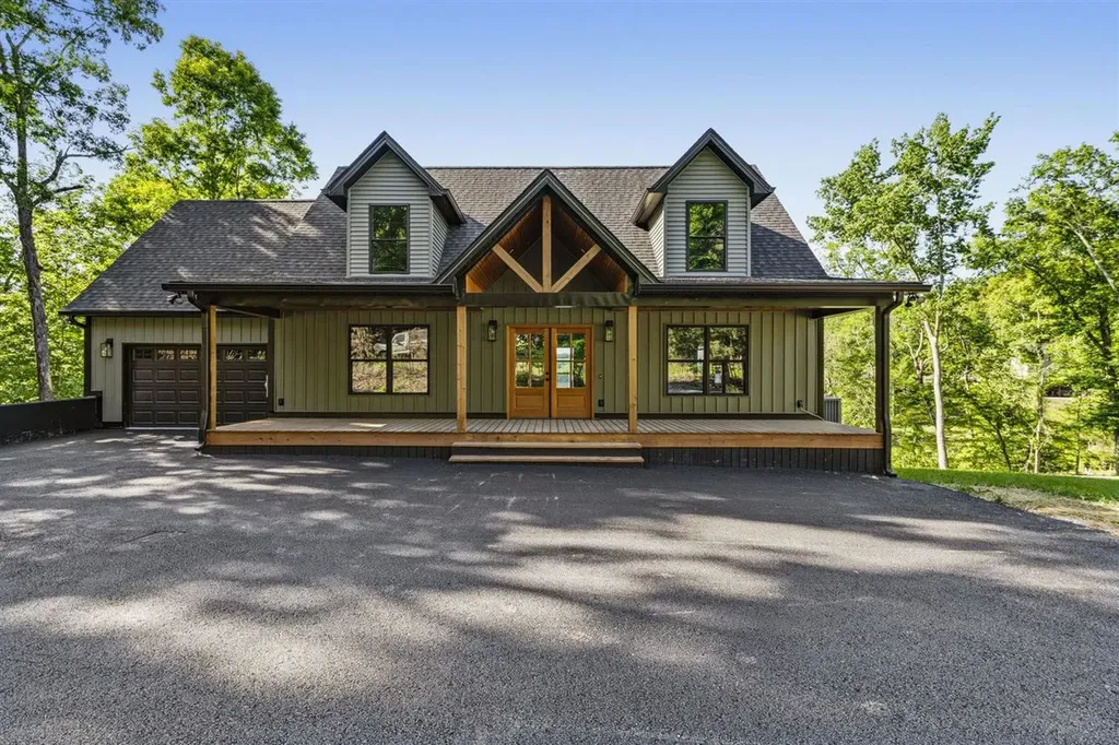 192 Twin Oaks Drive Mammoth Cave KY 42259