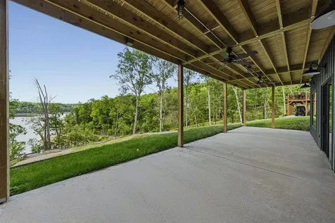 192 Twin Oaks Drive Mammoth Cave KY 42259