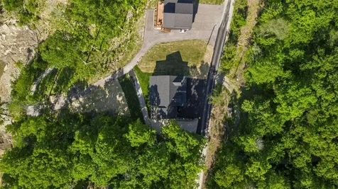 192 Twin Oaks Drive Mammoth Cave KY 42259