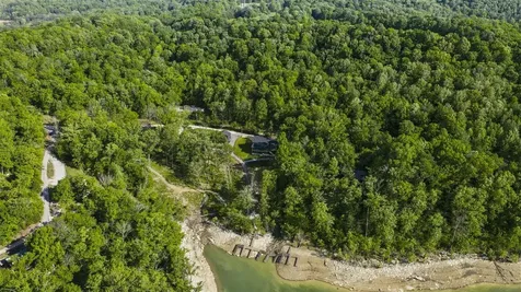 192 Twin Oaks Drive Mammoth Cave KY 42259