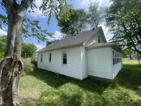 9356 Caneyville Road Morgantown KY 42261