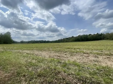 9356 Caneyville Road Morgantown KY 42261