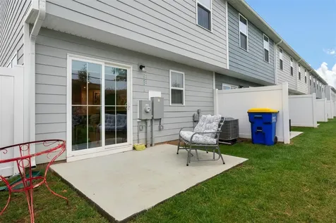 1126 Aubrey Meadows Place Franklin KY 42134