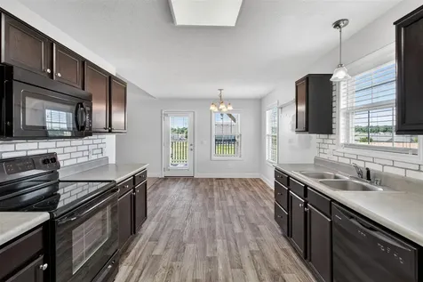 1360 Winnipeg Way Bowling Green KY 42101