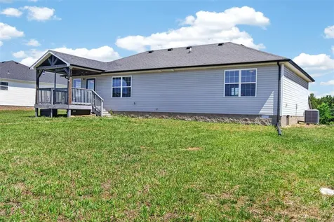 1360 Winnipeg Way Bowling Green KY 42101