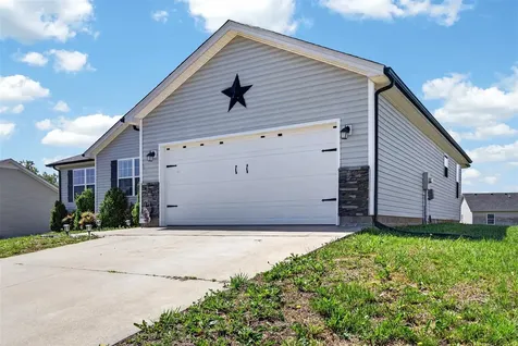 1360 Winnipeg Way Bowling Green KY 42101
