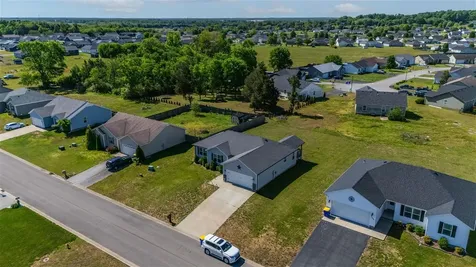 1360 Winnipeg Way Bowling Green KY 42101