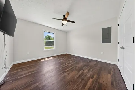 114 Kyle Lane Russellville KY 42276