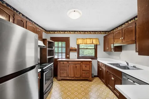27 Rone Lane Morgantown KY 42261