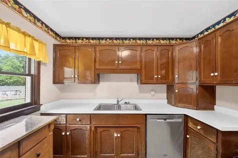 27 Rone Lane Morgantown KY 42261