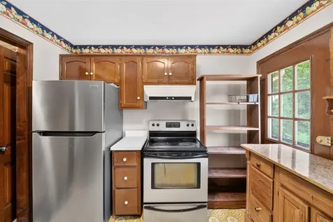 27 Rone Lane Morgantown KY 42261