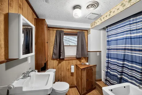 27 Rone Lane Morgantown KY 42261