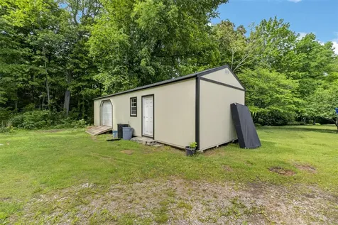 27 Rone Lane Morgantown KY 42261