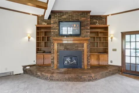 27 Rone Lane Morgantown KY 42261