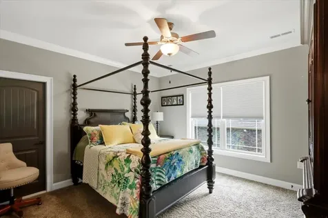 82 Pikes Peak Way Bowling Green KY 42104