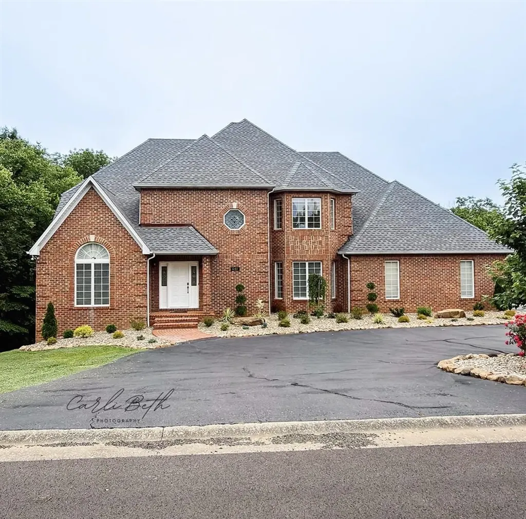 641 Vonda View Boulevard Franklin KY 42134