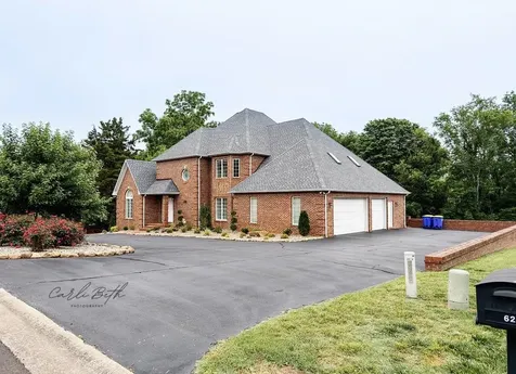 641 Vonda View Boulevard Franklin KY 42134