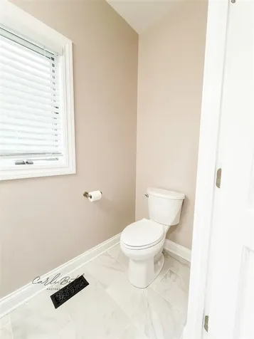 641 Vonda View Boulevard Franklin KY 42134