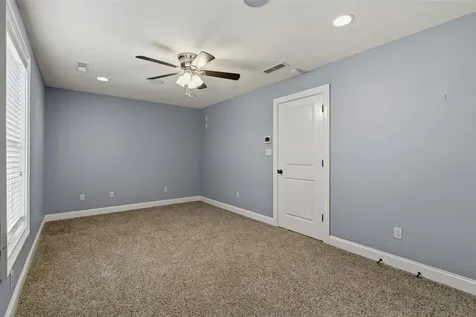 1000 Edgewater Lane Bowling Green KY 42104