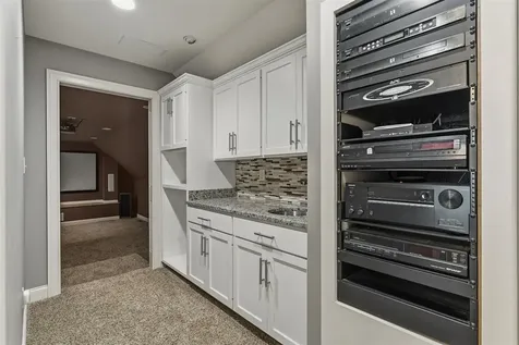 1000 Edgewater Lane Bowling Green KY 42104