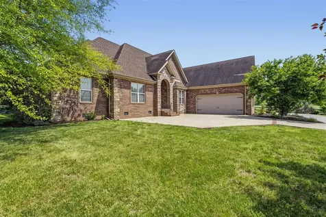 1000 Edgewater Lane Bowling Green KY 42104